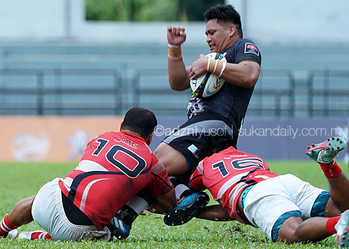 Aksi finalis edisi lalu, Terengganu sewaktu menewaskan pasukan Kelantan(jersi merah) di peringkat suku akhir yang telah berlansung di Stadium Majlis Bandaraya Petaling Jaya Kelana Jaya. Kredit Foto - Sukandaily